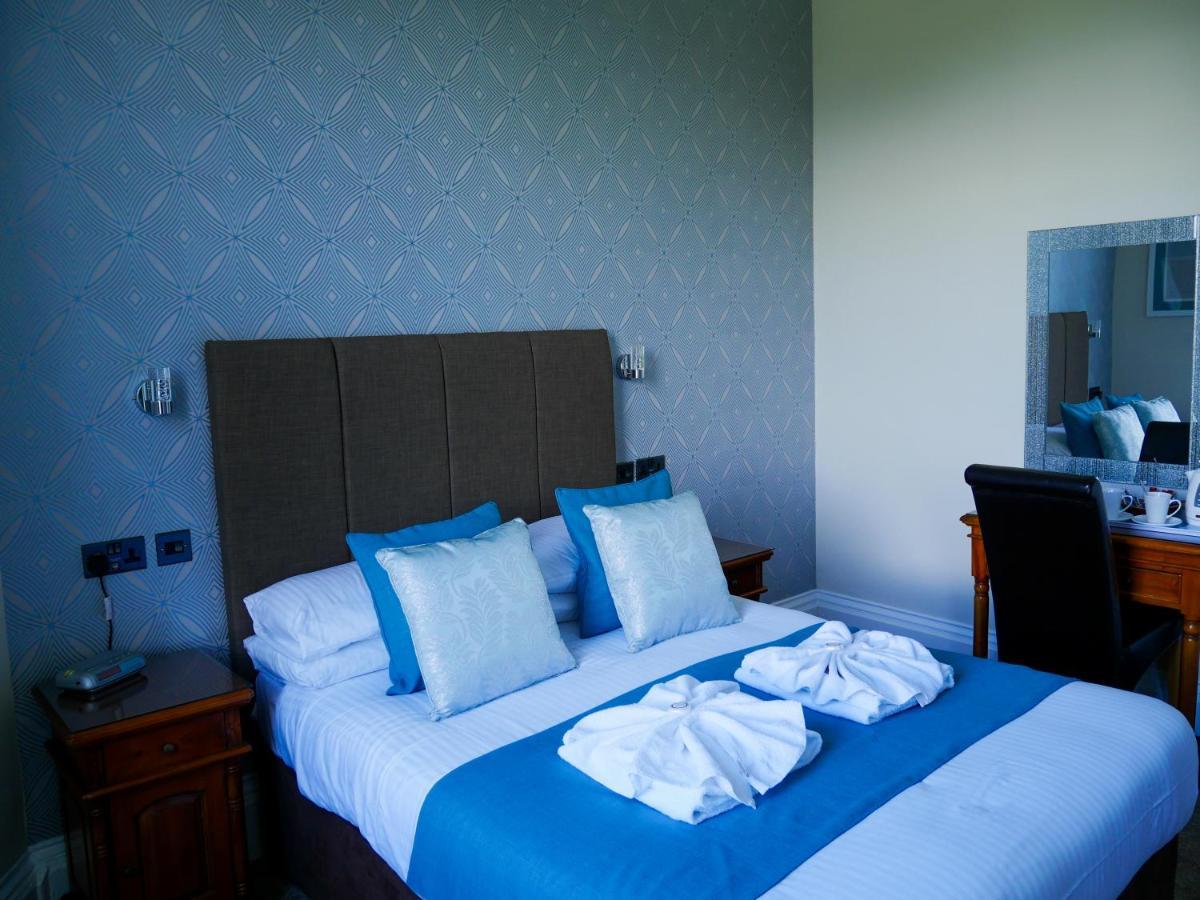 Howden Court Hotel Torquay Exterior photo